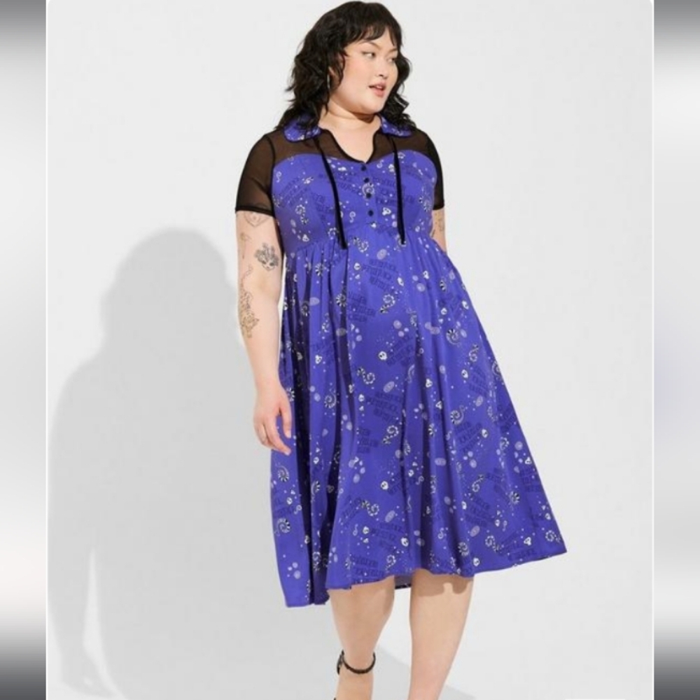 NWT Torrid Size 00 Warner Bros. Blue Beetlejuice Midi Dress with Black Mesh - Picture 2 of 6